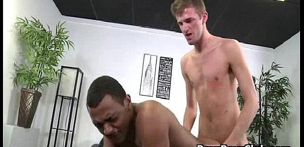  Black Muscular Gay Dude Fuck White Twing With His BBC 24